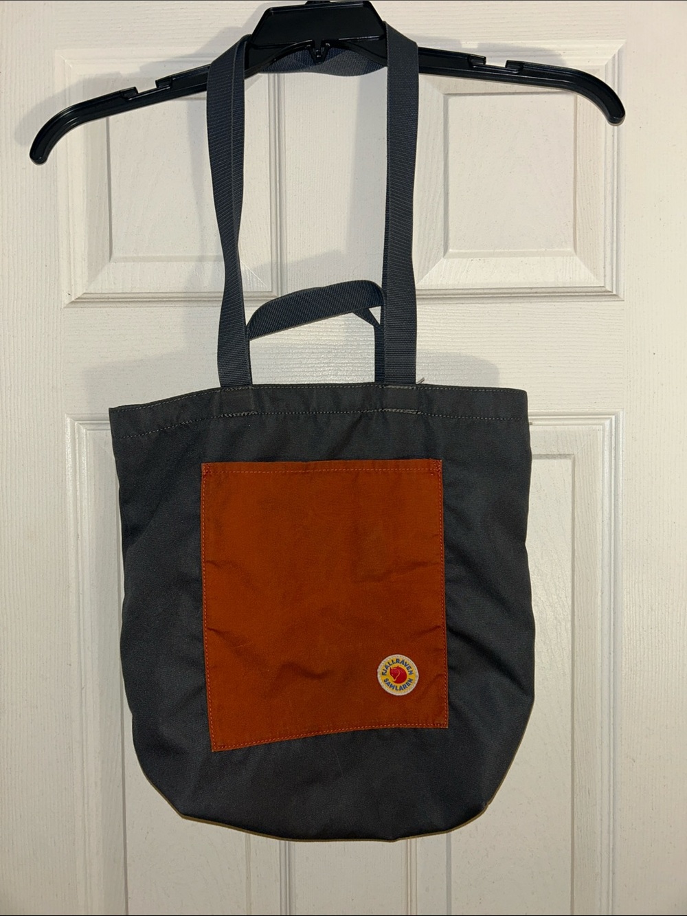 Fjallraven Samlaren Slate Autumn Leaf Colorway Tote